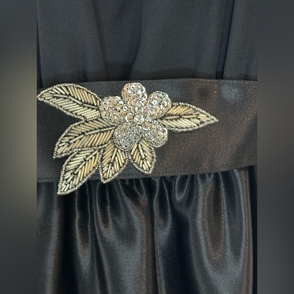 Act 1 Elegant Vintage Black Jumpsuit with Embellished Belt - Picture 4 of 16